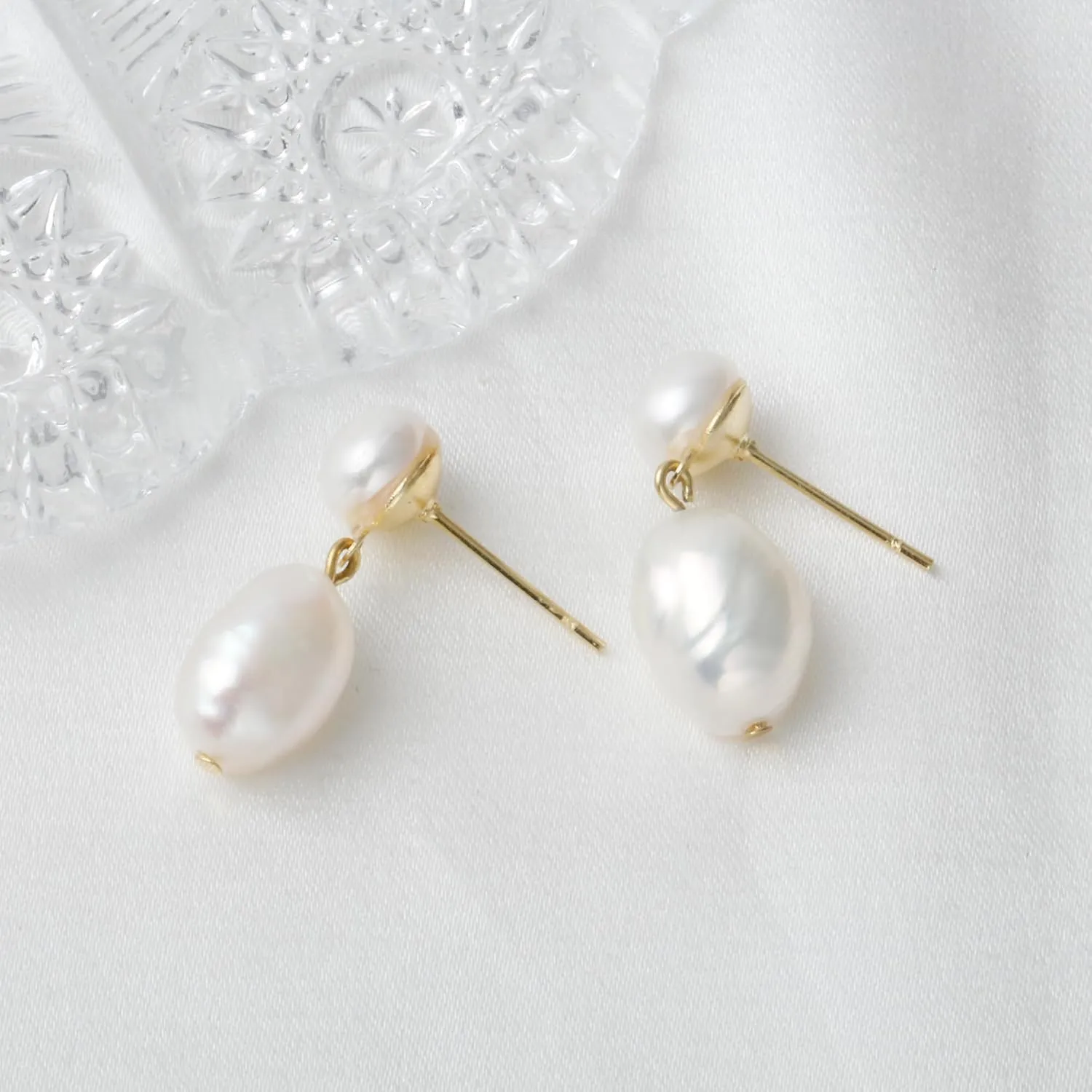 14K Gold Plated Cultured White Baroque Pearl Dangling Drop Earrings for Women Trendy