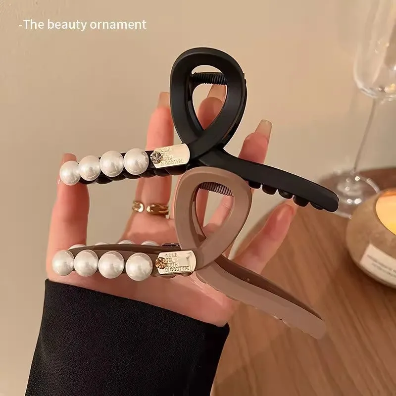 A large - sized, fashionable, frosted and exquisite hairpin, an elegant pearl hairpin, a women's headdress, and a gift of accessories and decorations for ladies