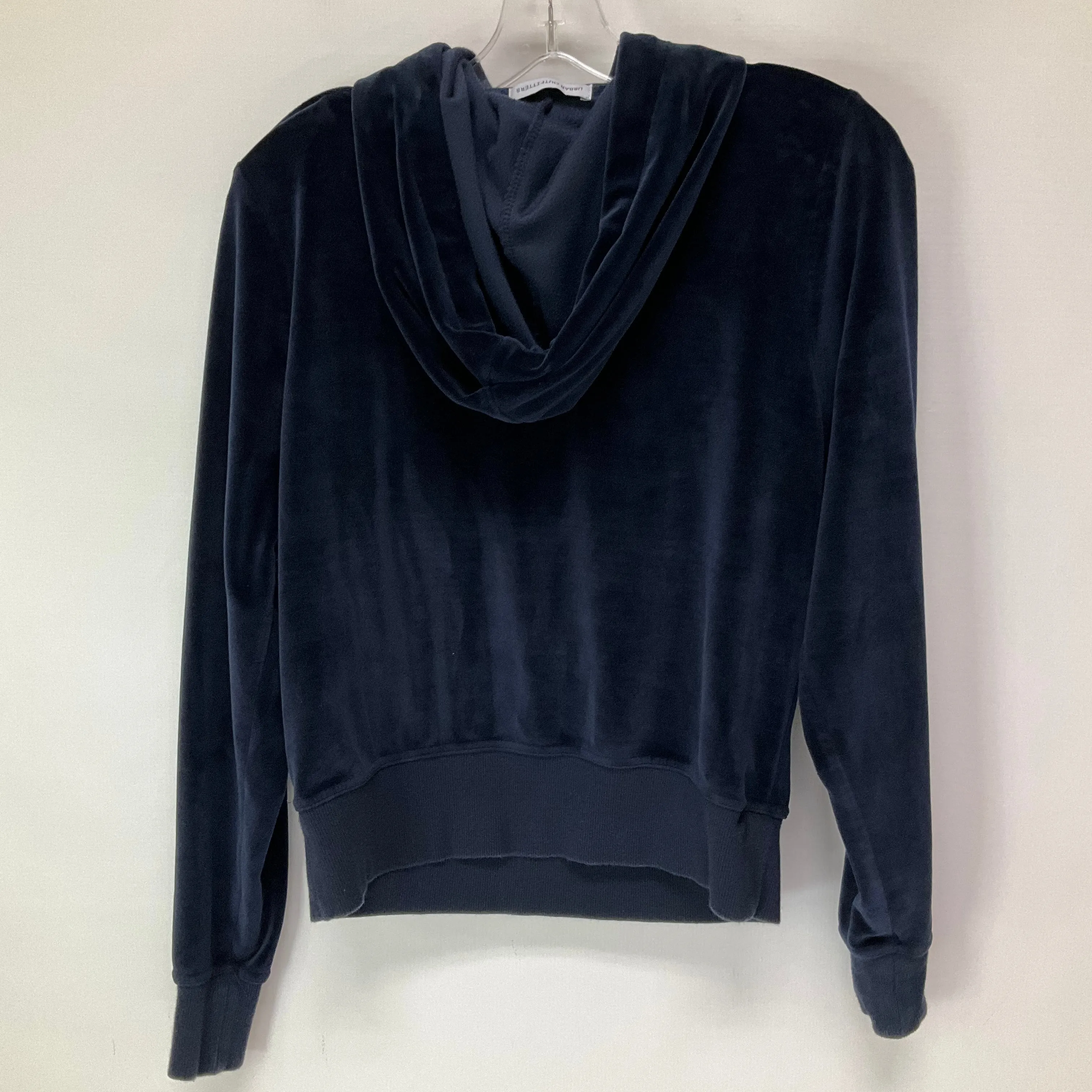 Athletic Top Long Sleeve Collar By Urban Outfitters  Size: S