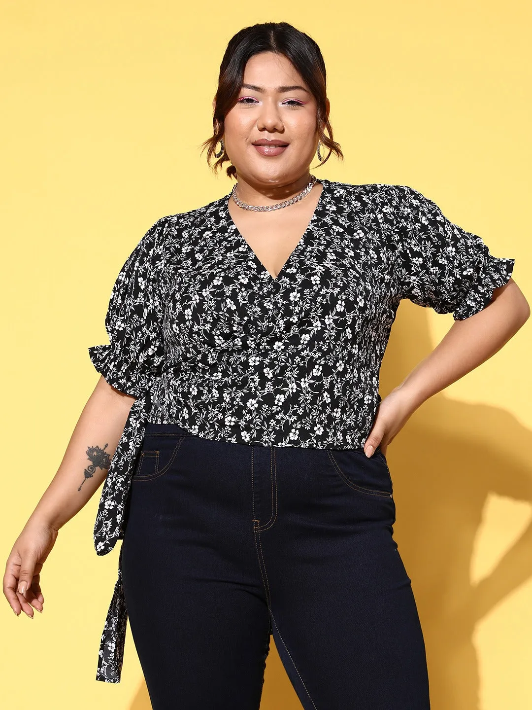 Berrylush Women Plus Size Black & White Floral Printed V-Neck Waist Tie-Up Crepe Wrap Regular Top