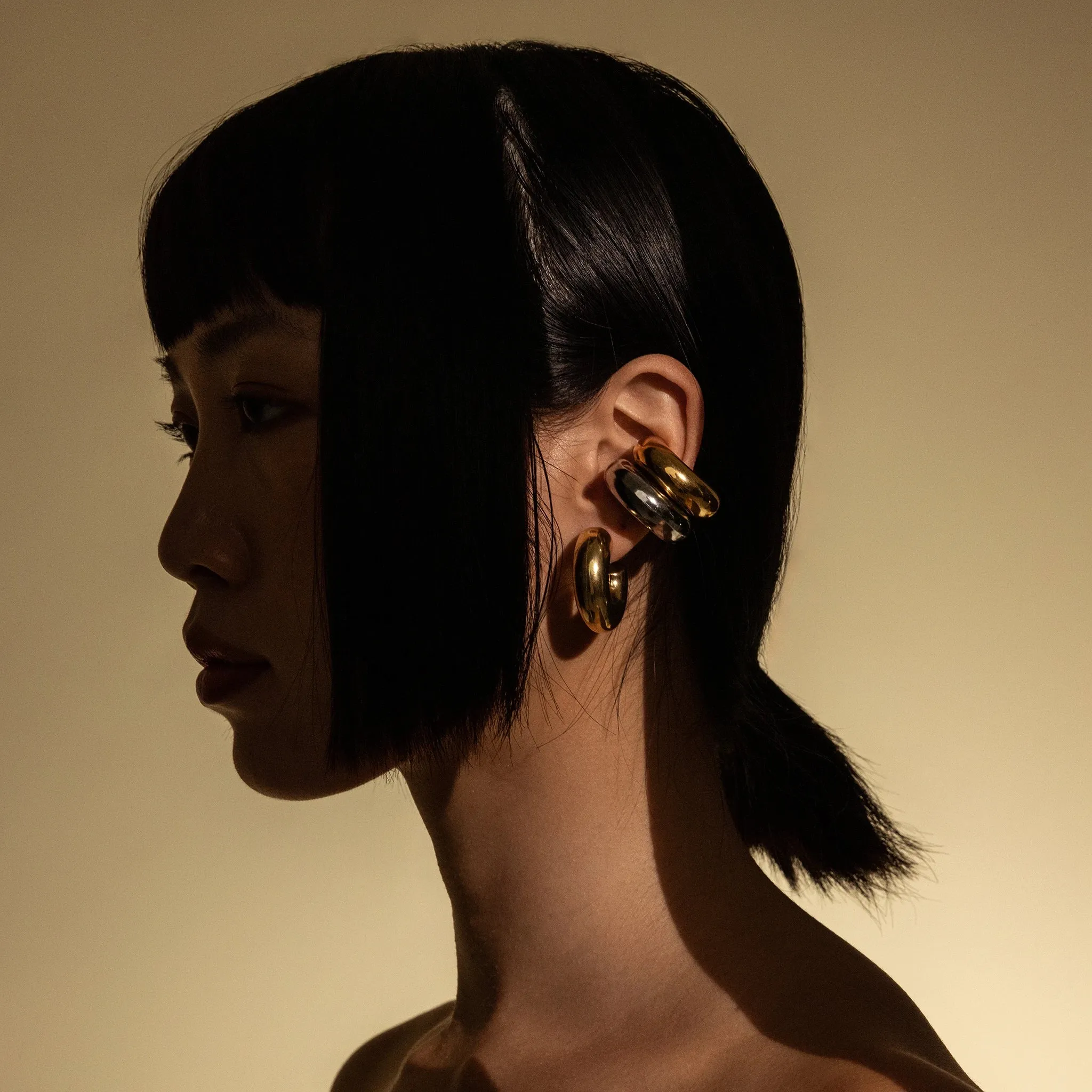 CHUNKY BAGEL EAR CUFF