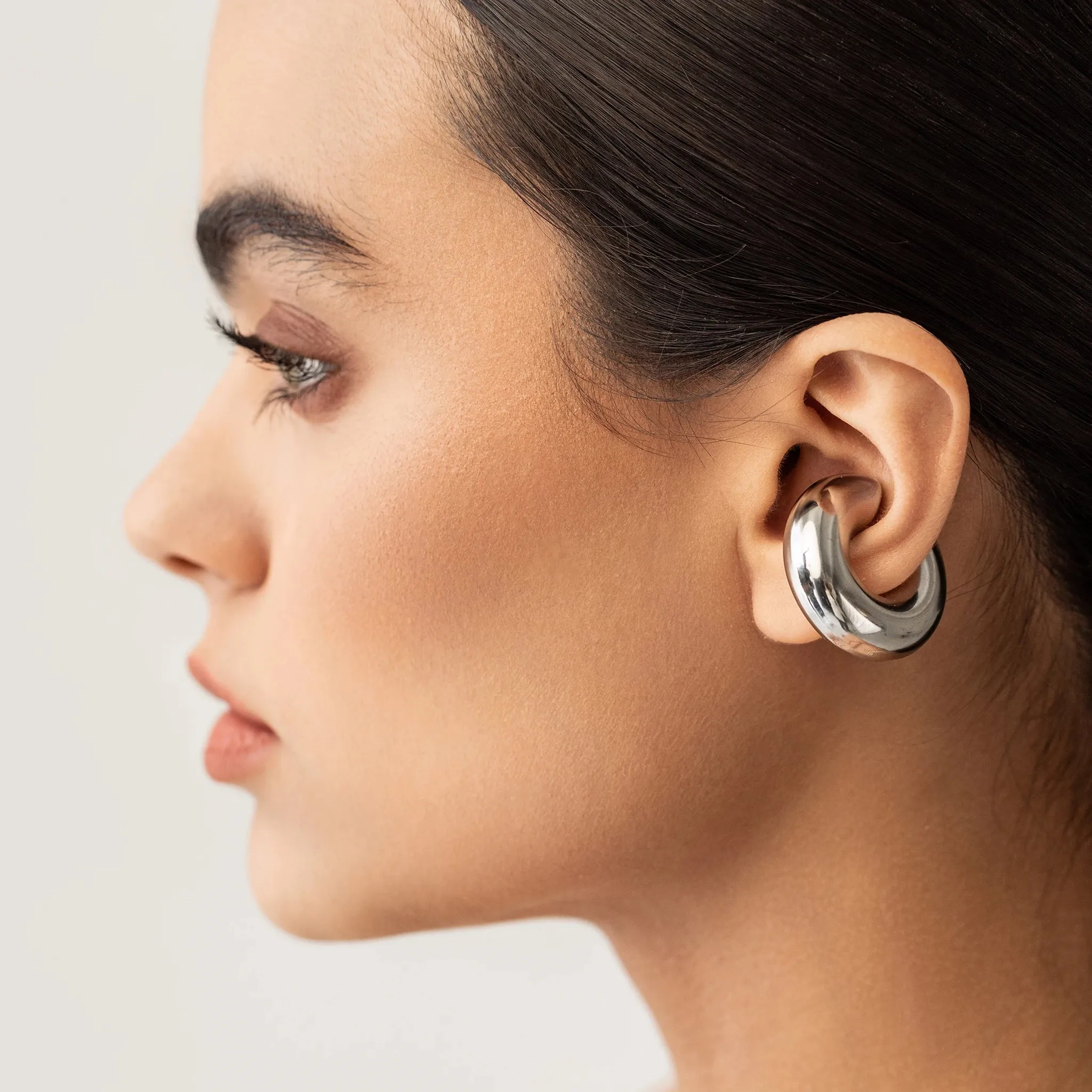 CHUNKY BAGEL EAR CUFF