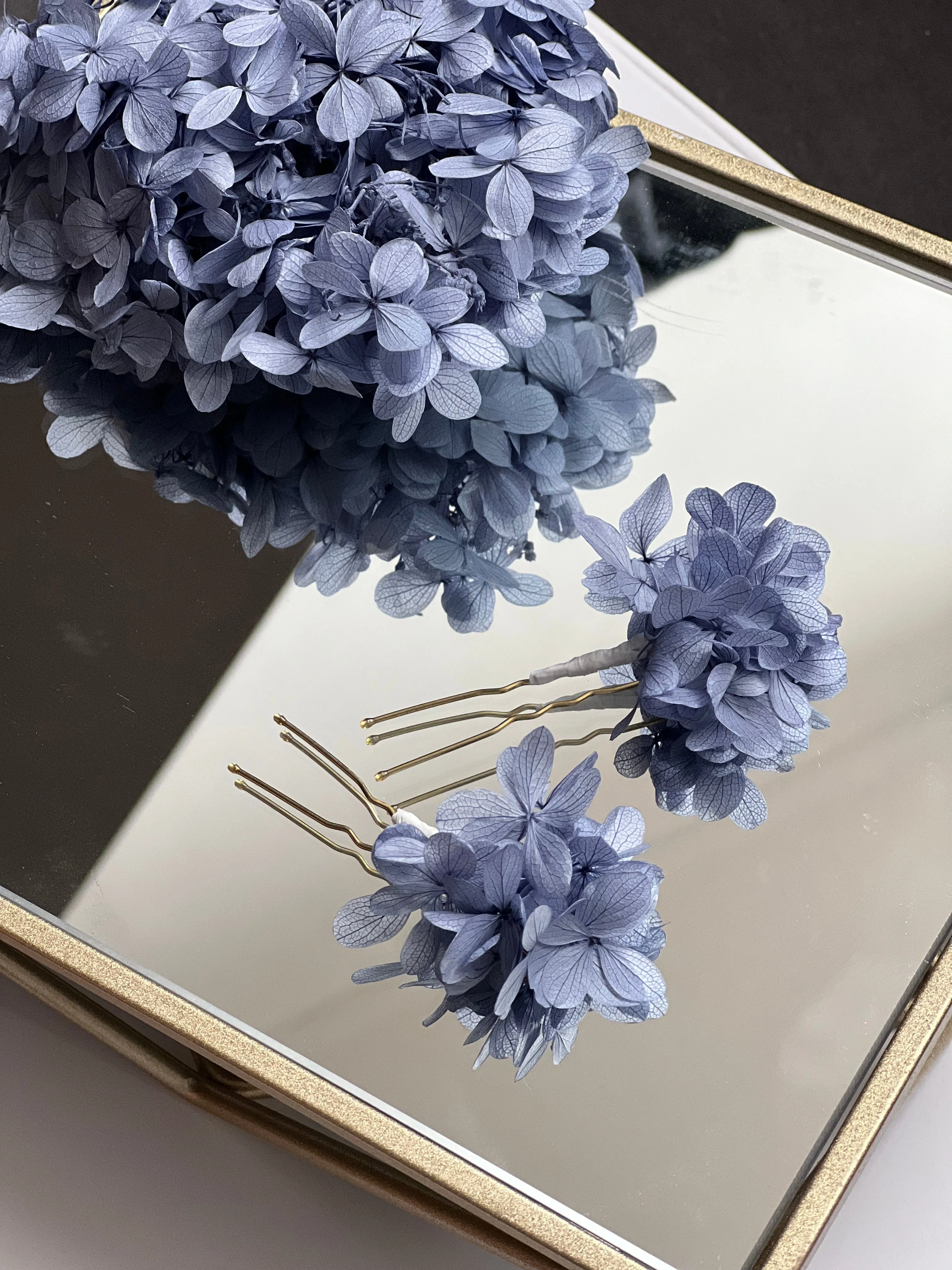 Dried Flower Hair Pins, Flower Girl Gypsophila Hair Pins Babys Breath Colorful Floral Hair Accessories Minimal Bridal Pins Floral Hair Piece