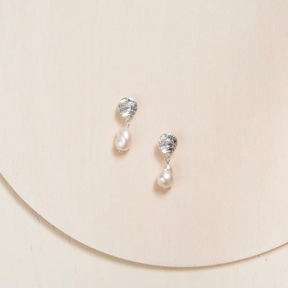 Fossil Drop Earrings with Baroque Pearl - Ivory