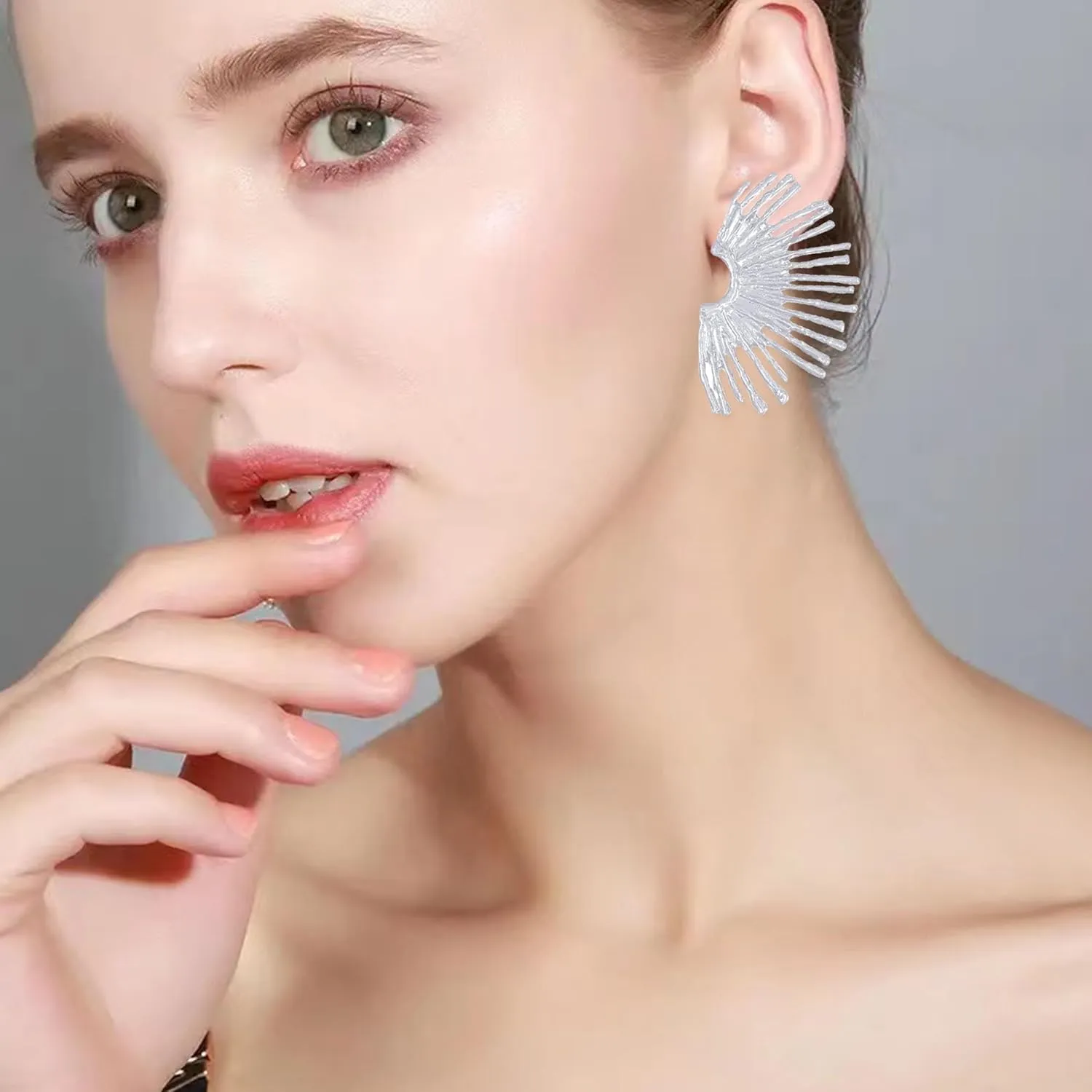 Irregular Petal Earrings For Women Gold Statement Vintage Exaggerated Flower Sectored Dangle Earrings