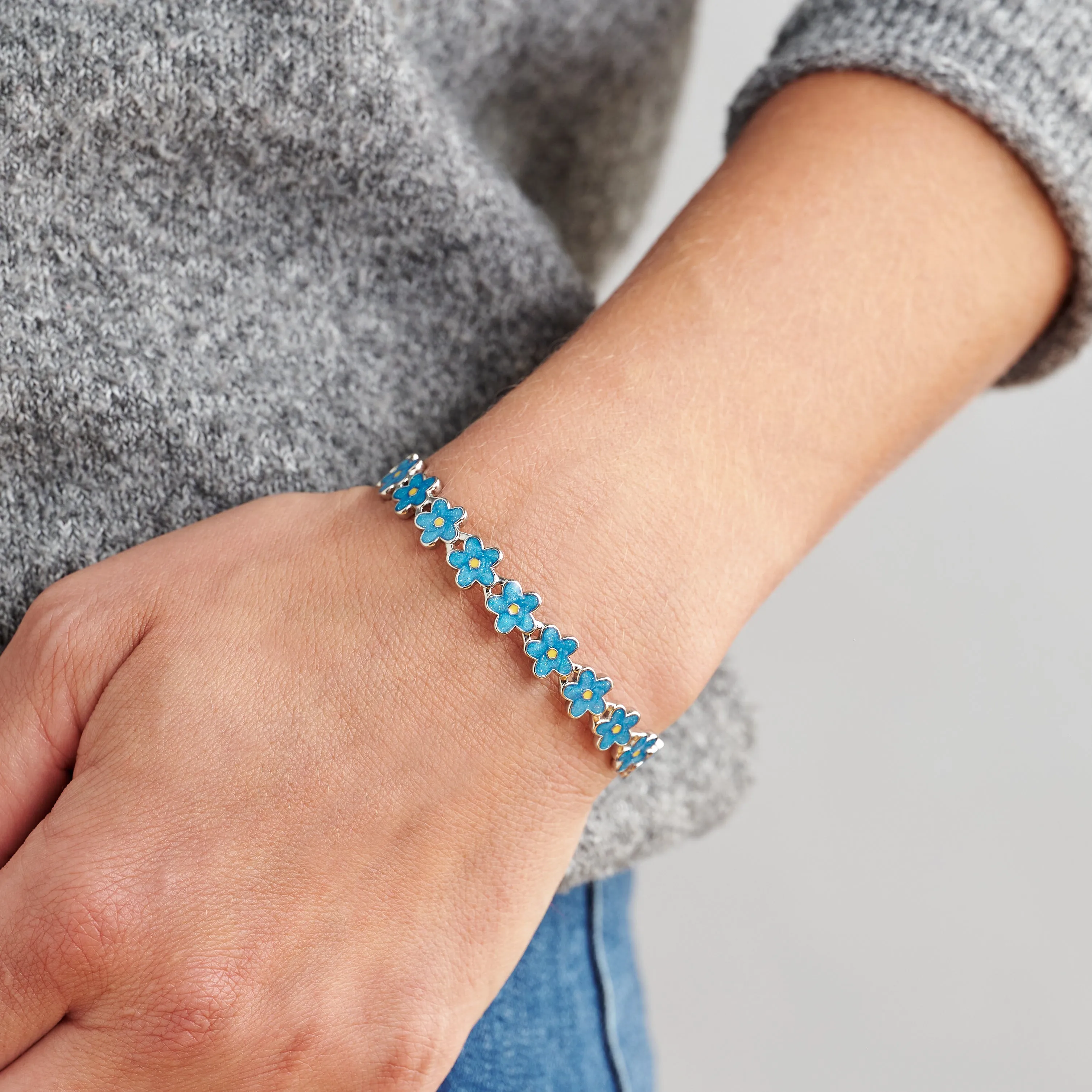 Little Forget-Me-Not Flower Cuff Bracelet