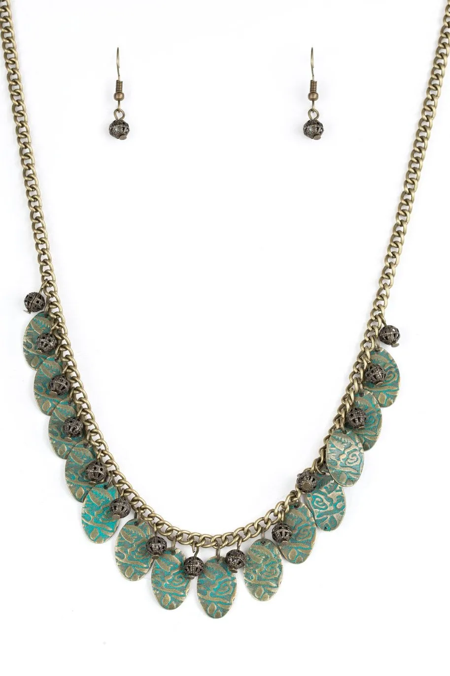 Paparazzi Vintage Gardens Brass Necklace Set