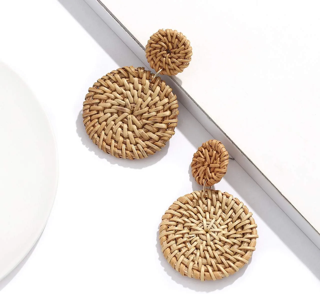 Rattan Earrings for Women Handmade Lightweight Wicker Straw Stud Earrings Statement Weaving Braid Drop Dangle Earring