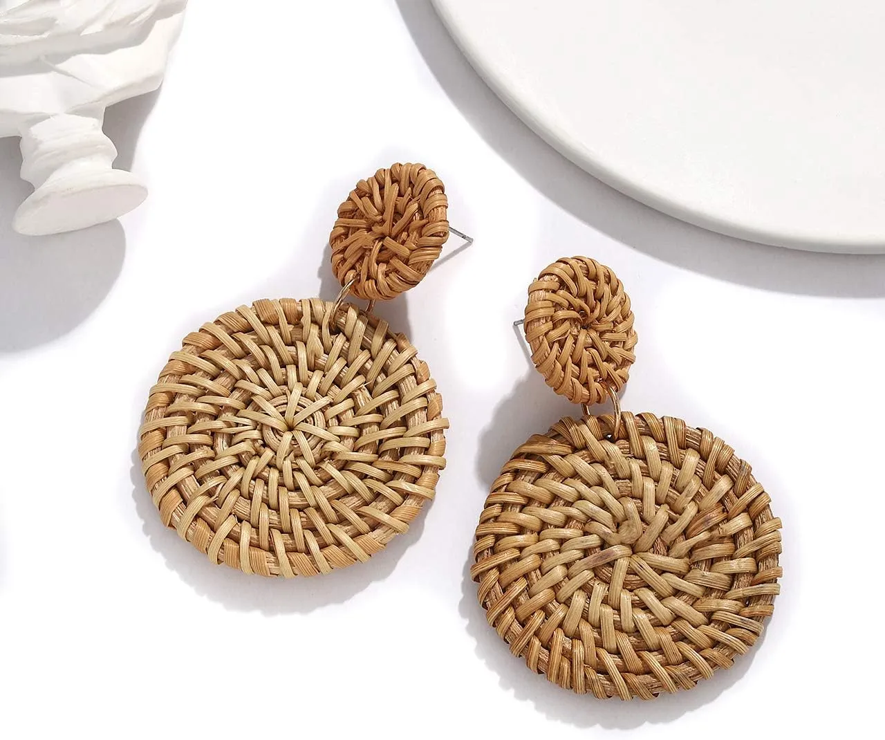 Rattan Earrings for Women Handmade Lightweight Wicker Straw Stud Earrings Statement Weaving Braid Drop Dangle Earring